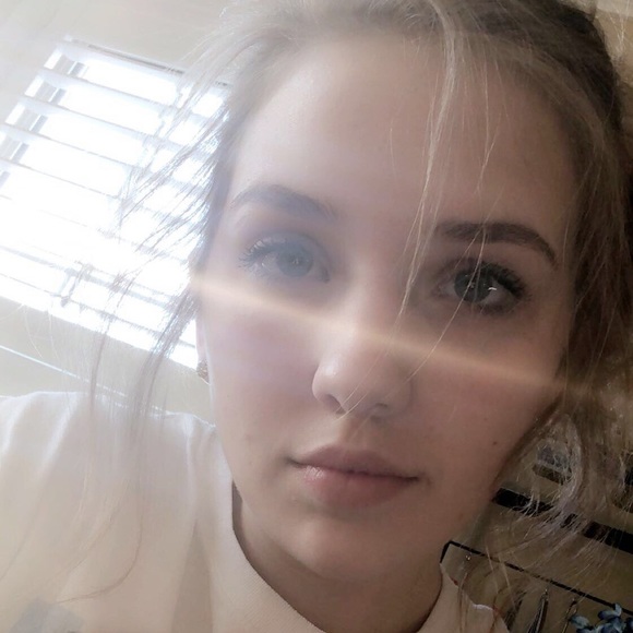 Meet your Posher, Aerial - Picture 1 of 1